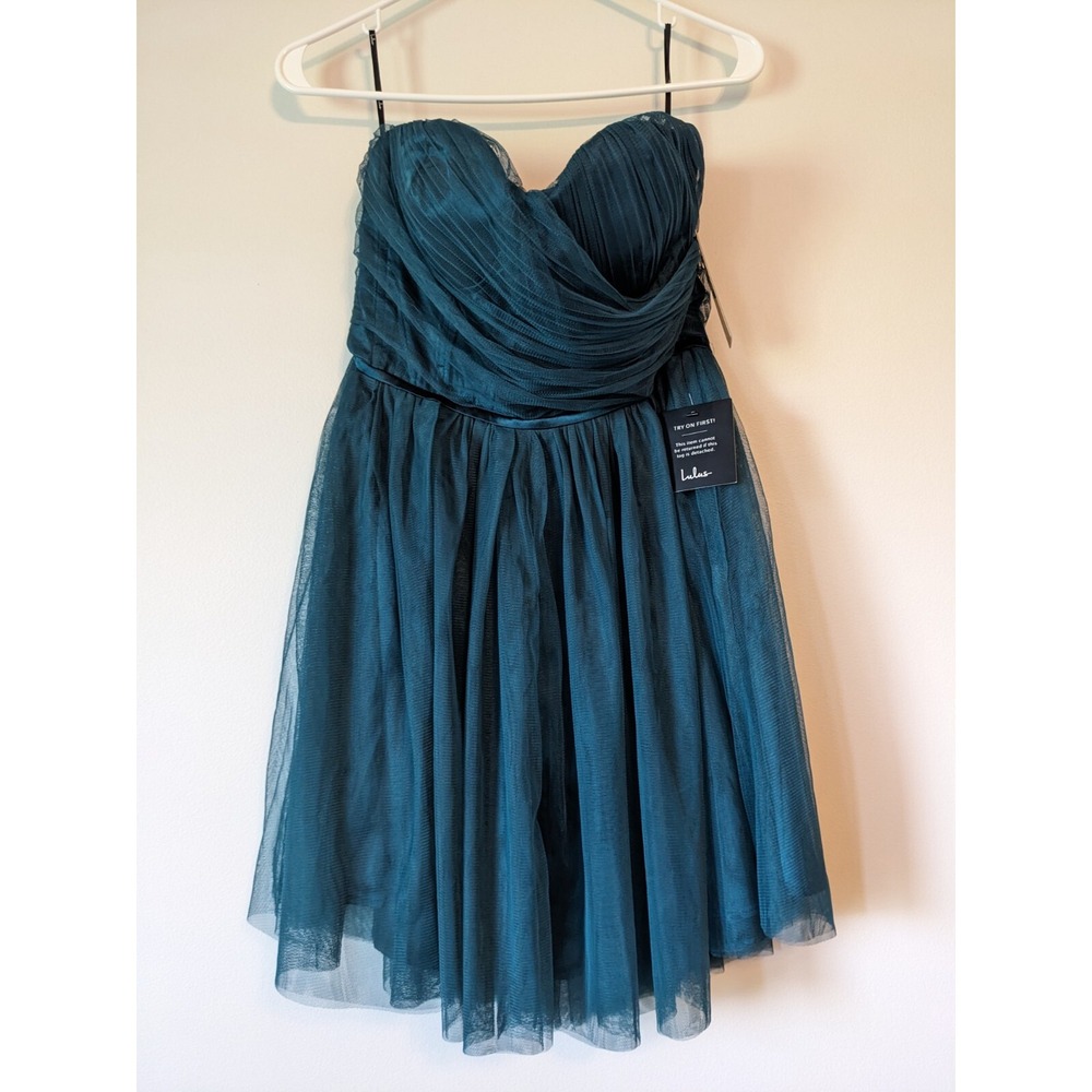 Lulu's Emerald Green Tulle Strapless Formal Skater Dress Size Medium NWT Fairy‎